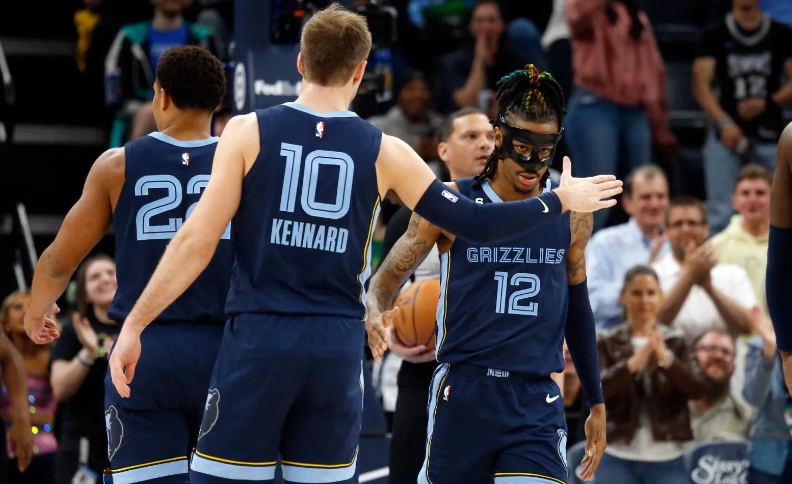 关于灰熊险胜勇士B队,艾顿绝境逆转的信息 关于灰熊险胜勇士B队,艾顿绝境逆转的信息