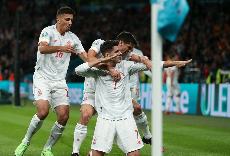 爱游戏娱乐-法国队横扫德国队，陈雨菲带队取胜