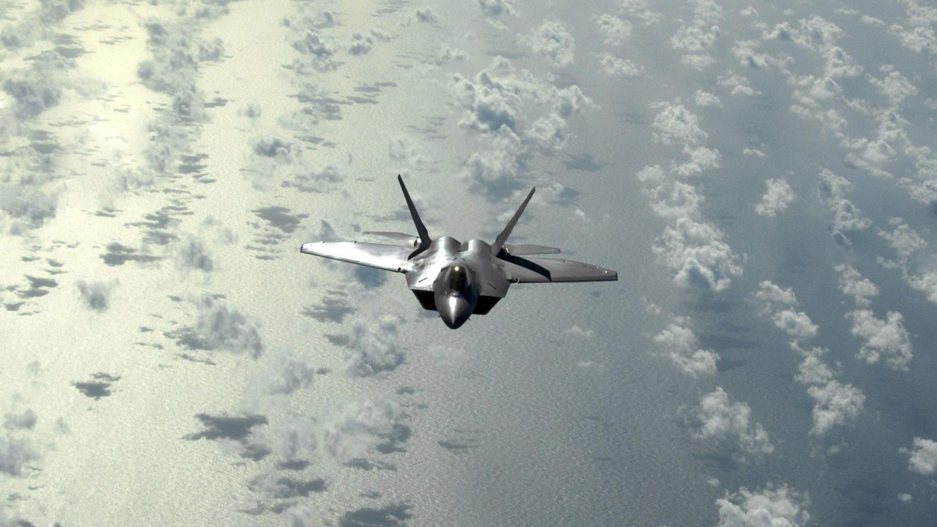 烈焰重燃，当太阳逆转篮网，克莱点燃沉寂的赛场