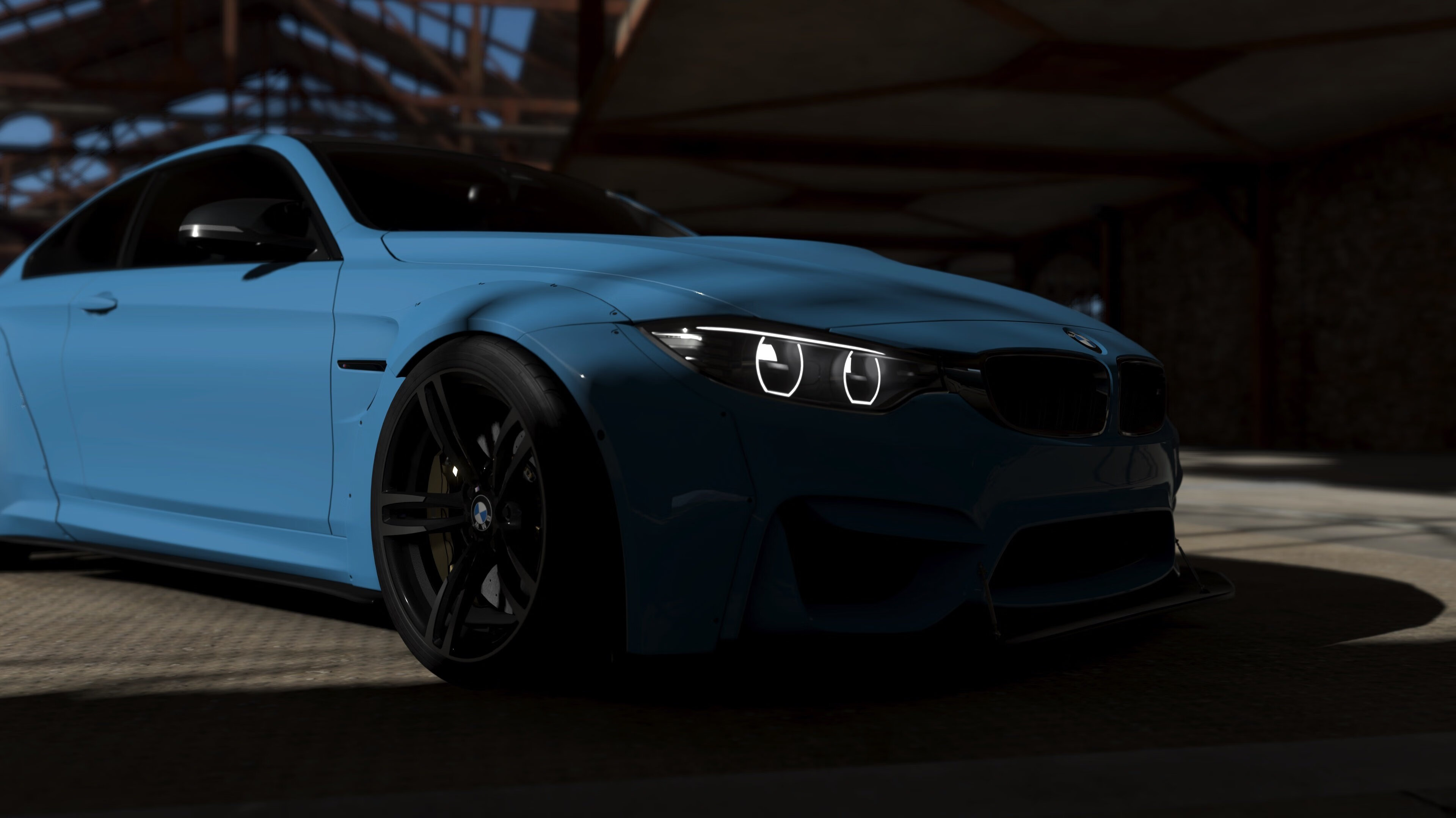 王者归来的唯一路径，塞恩斯独扛大旗，迈凯伦以无懈可击的战术完胜红牛二队