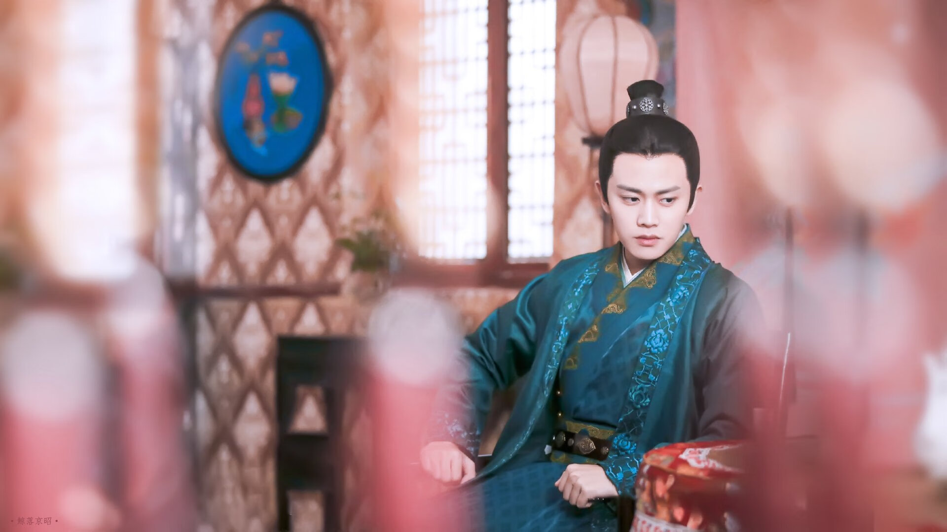 双线叙事，法兰西的险胜与东方的纪录之夜