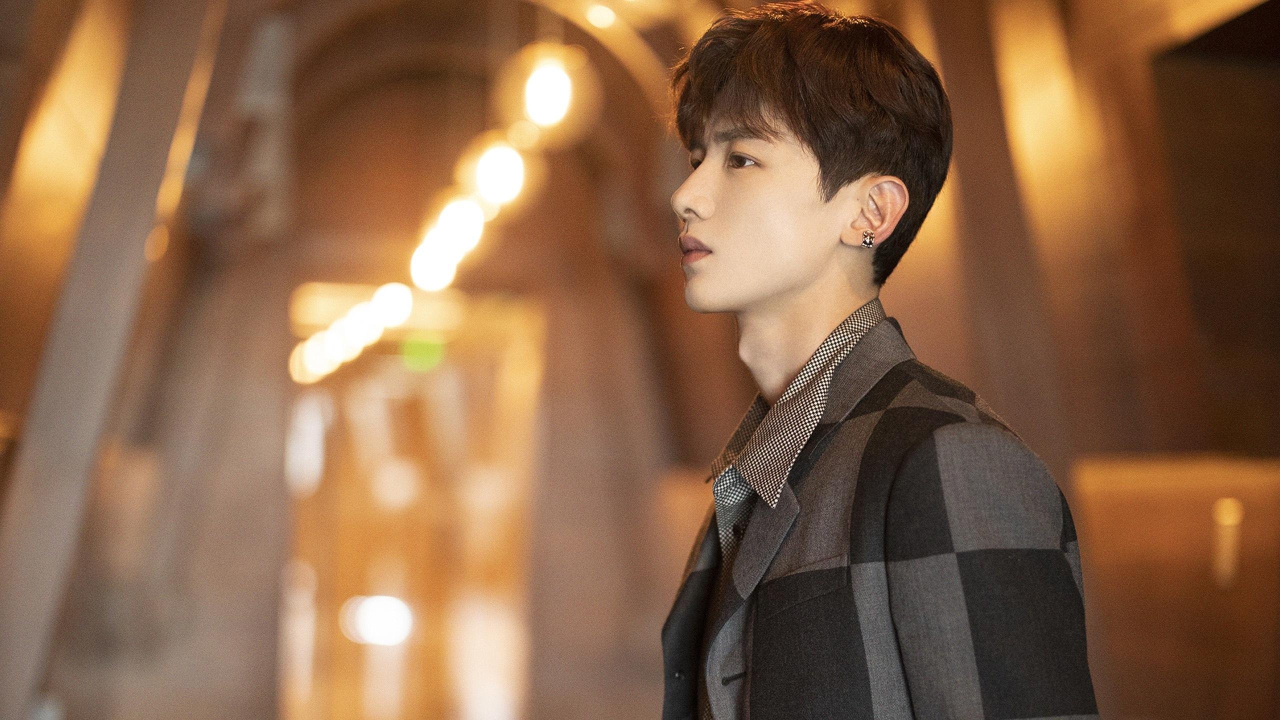 东契奇一手掌控比赛走势，老鹰团队风暴冲垮热火，一场独一无二的篮球盛宴