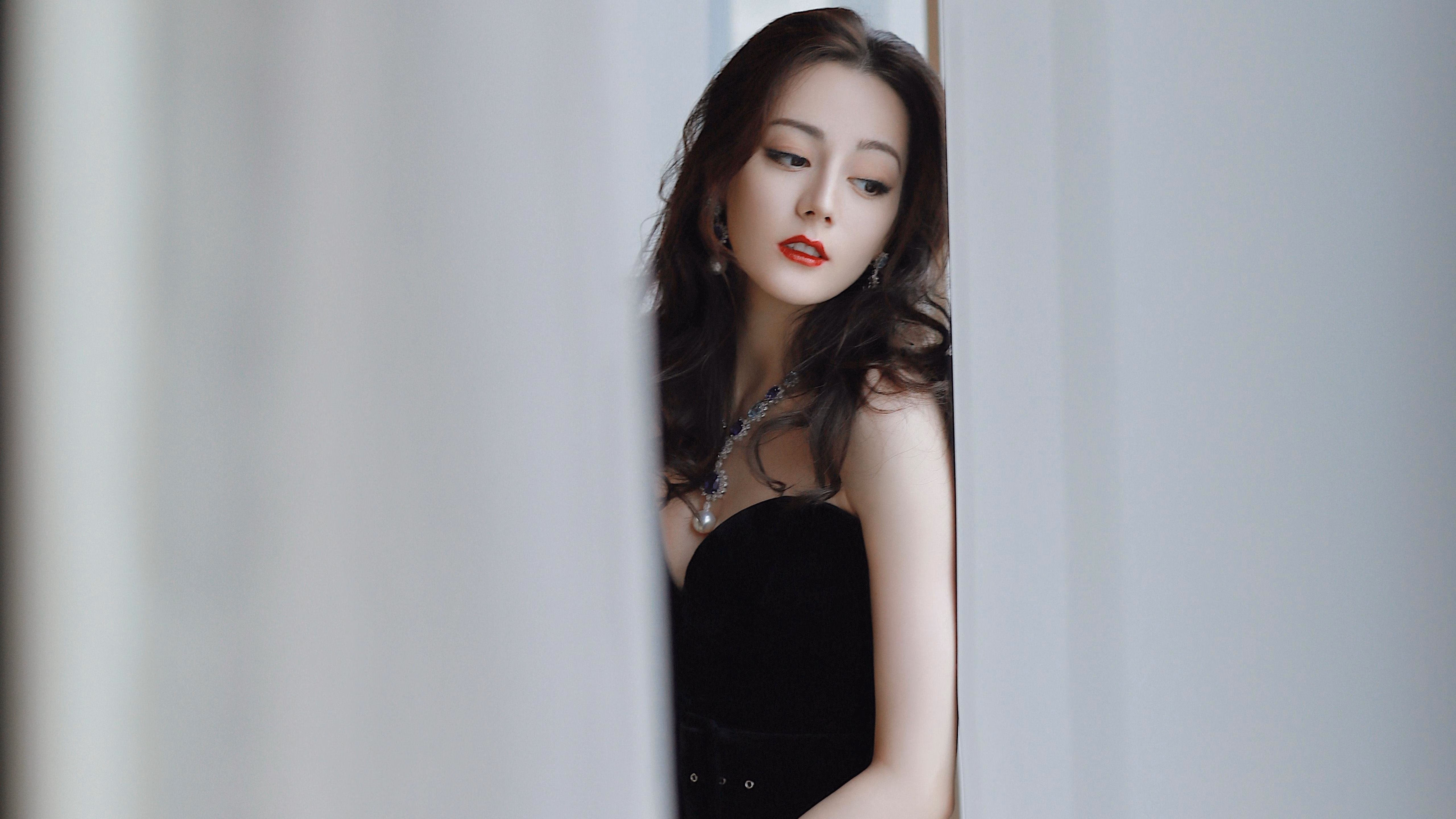 俱乐部荣耀VS国家尊严,伊萨克一剑封喉,利物浦如何全面压制德国战车?