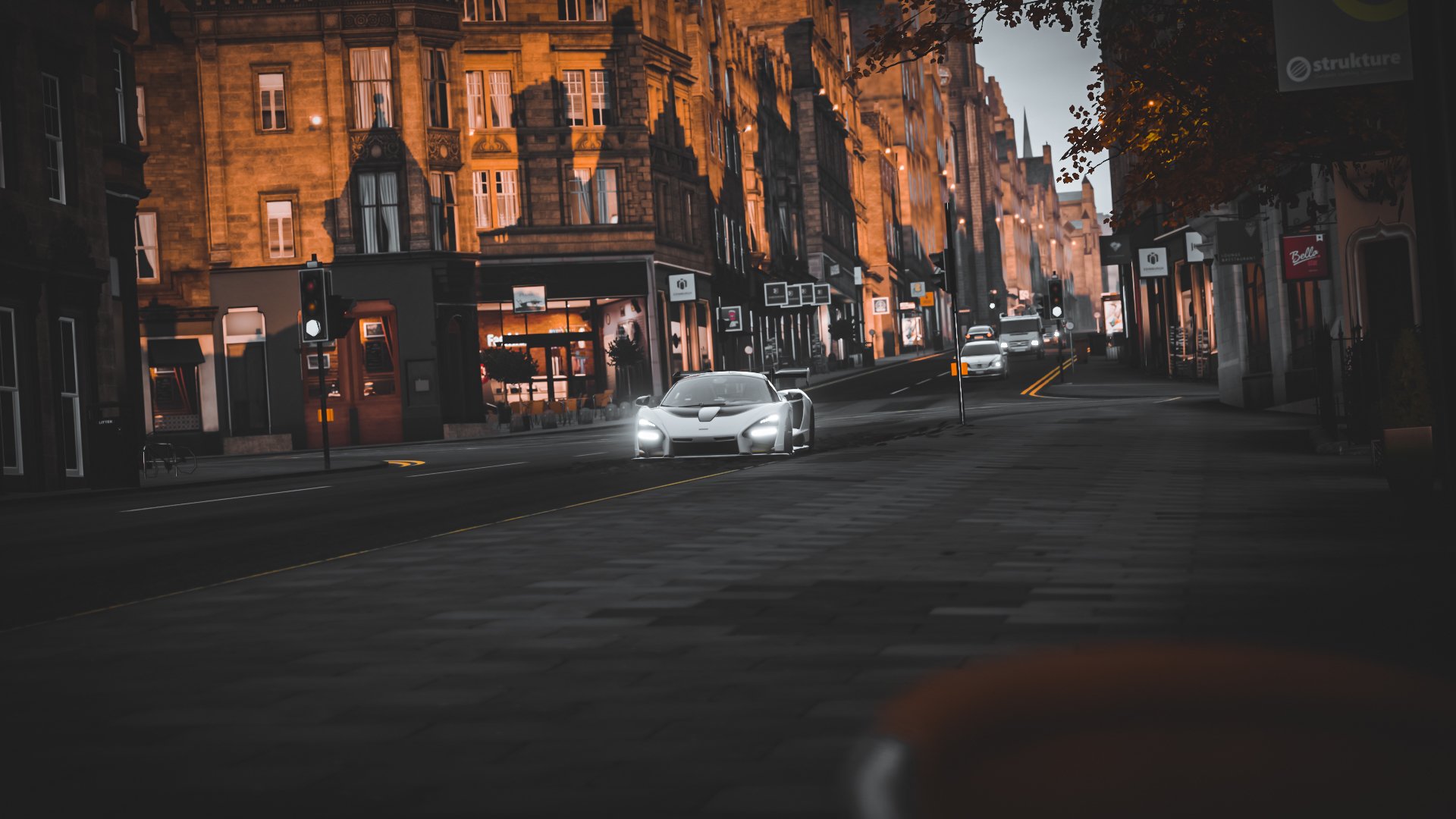 街道缠斗与绿茵智取,洪都拉斯赛车式战术稳稳锁定胜局